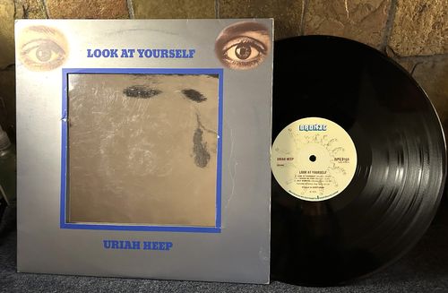 URIAH HEEP - Look at Yourself